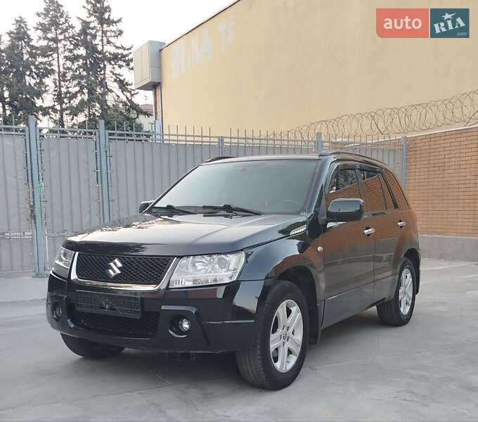 Позашляховик / Кросовер Suzuki Grand Vitara 2008 в Дніпрі
