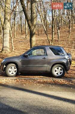 Позашляховик / Кросовер Suzuki Grand Vitara 2009 в 
