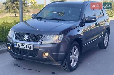 Внедорожник / Кроссовер Suzuki Grand Vitara 2011 в 