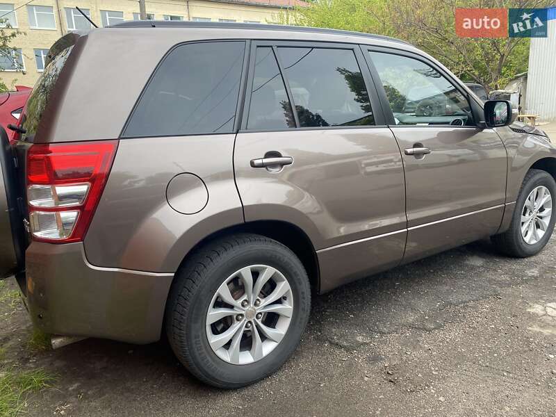 Позашляховик / Кросовер Suzuki Grand Vitara 2017 в Чернігові фото 5 Позашляховик / Кросовер Suzuki Grand Vitara 2017 в Чернігові