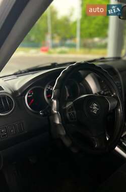 Внедорожник / Кроссовер Suzuki Grand Vitara 2008 в 