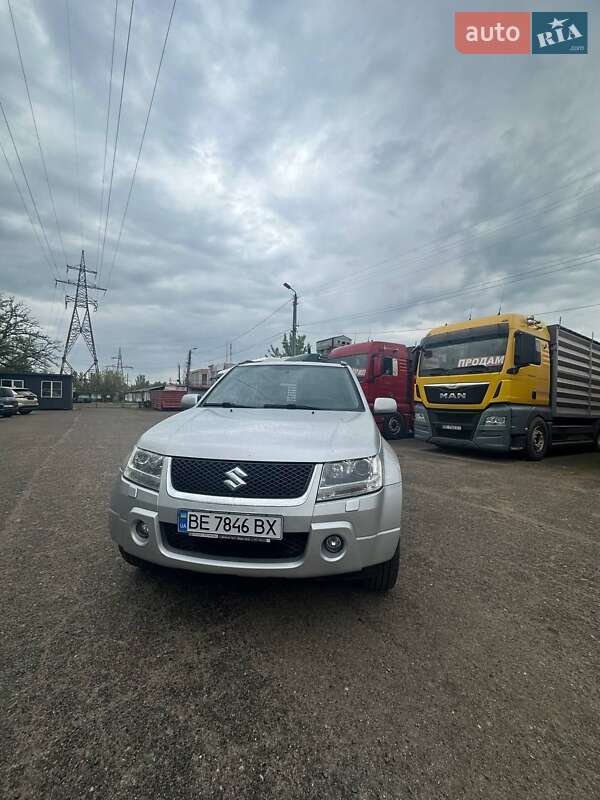 Позашляховик / Кросовер Suzuki Grand Vitara 2008 в Миколаєві