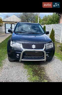 Внедорожник / Кроссовер Suzuki Grand Vitara 2006 в Черкассах
