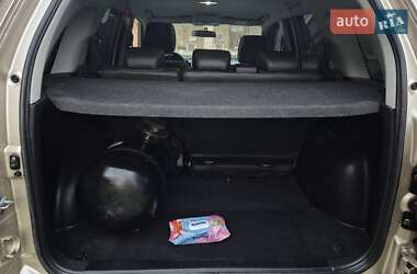Позашляховик / Кросовер Suzuki Grand Vitara 2008 в 
