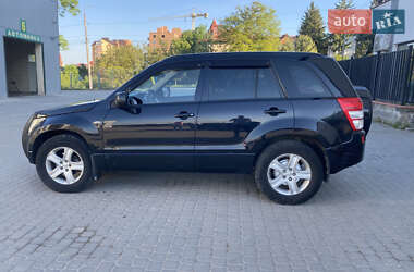 Позашляховик / Кросовер Suzuki Grand Vitara 2006 в Чорткові