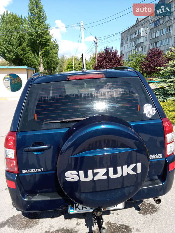 Внедорожник / Кроссовер Suzuki Grand Vitara 2008 в Киеве