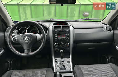 Позашляховик / Кросовер Suzuki Grand Vitara 2008 в 