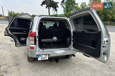 Внедорожник / Кроссовер Suzuki Grand Vitara 2006 в 