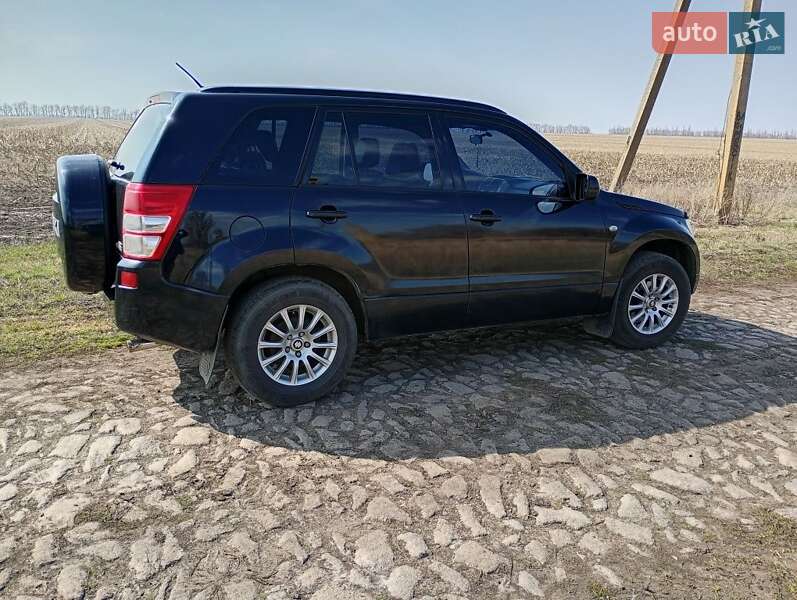 Позашляховик / Кросовер Suzuki Grand Vitara 2006 в Полтаві