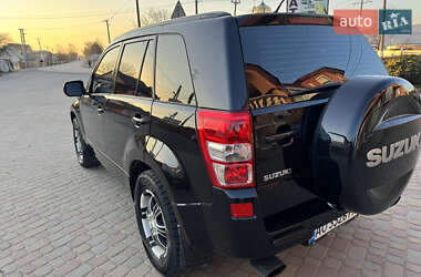 Позашляховик / Кросовер Suzuki Grand Vitara 2009 в 