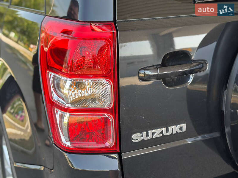 Внедорожник / Кроссовер Suzuki Grand Vitara 2016 в Днепре