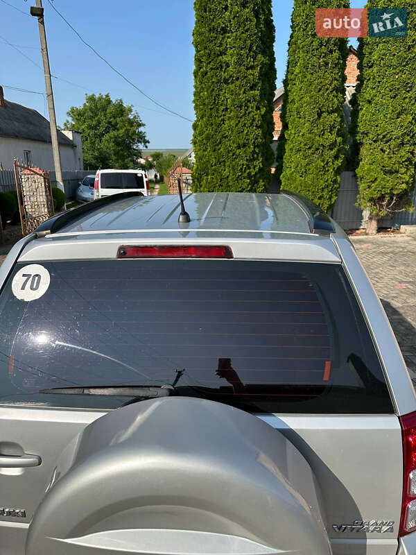 Позашляховик / Кросовер Suzuki Grand Vitara 2007 в Кам'янець-Подільському