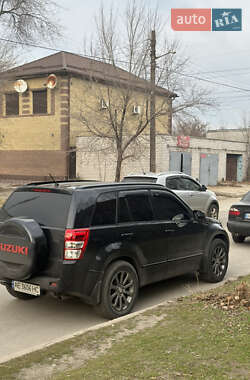 Позашляховик / Кросовер Suzuki Grand Vitara 2015 в 