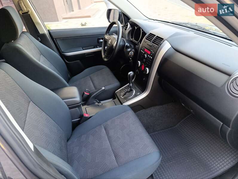 Позашляховик / Кросовер Suzuki Grand Vitara 2017 в Миколаєві