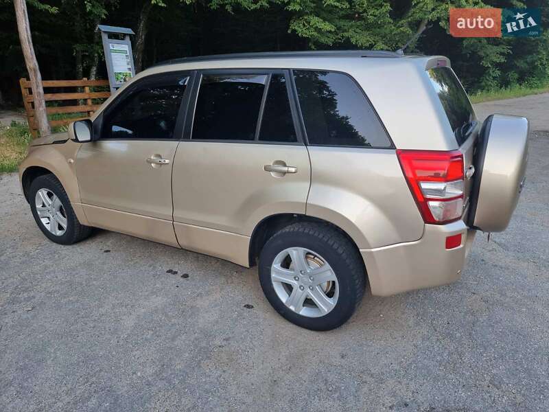 Позашляховик / Кросовер Suzuki Grand Vitara 2006 в Таращі