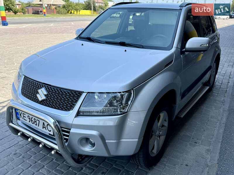 Позашляховик / Кросовер Suzuki Grand Vitara 2008 в Харкові