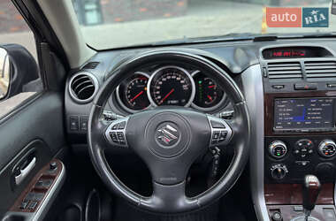 Внедорожник / Кроссовер Suzuki Grand Vitara 2005 в 