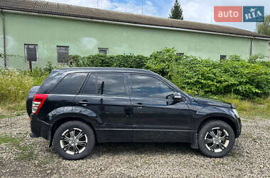 Позашляховик / Кросовер Suzuki Grand Vitara 2009 в 