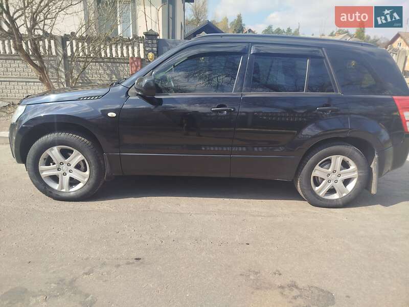 Позашляховик / Кросовер Suzuki Grand Vitara 2006 в Шептицькому