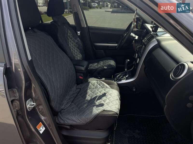 Внедорожник / Кроссовер Suzuki Grand Vitara 2008 в Днепре