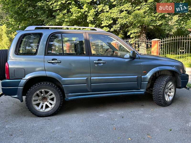 Внедорожник / Кроссовер Suzuki Grand Vitara 2004 в Городнице
