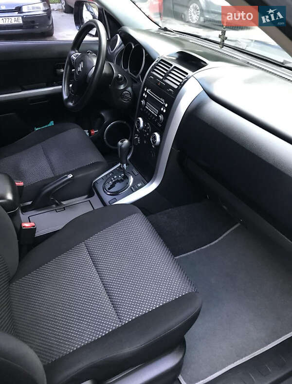 Внедорожник / Кроссовер Suzuki Grand Vitara 2008 в Ровно