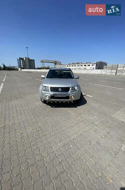 Позашляховик / Кросовер Suzuki Grand Vitara 2006 в Миколаєві