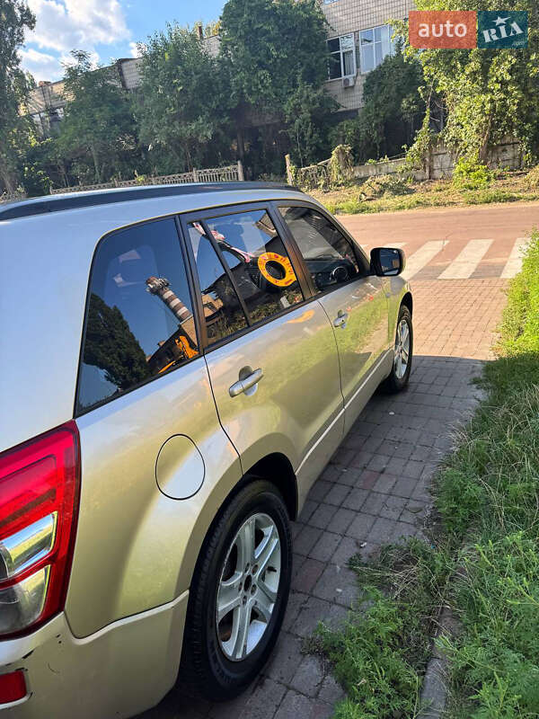 Внедорожник / Кроссовер Suzuki Grand Vitara 2007 в Киеве