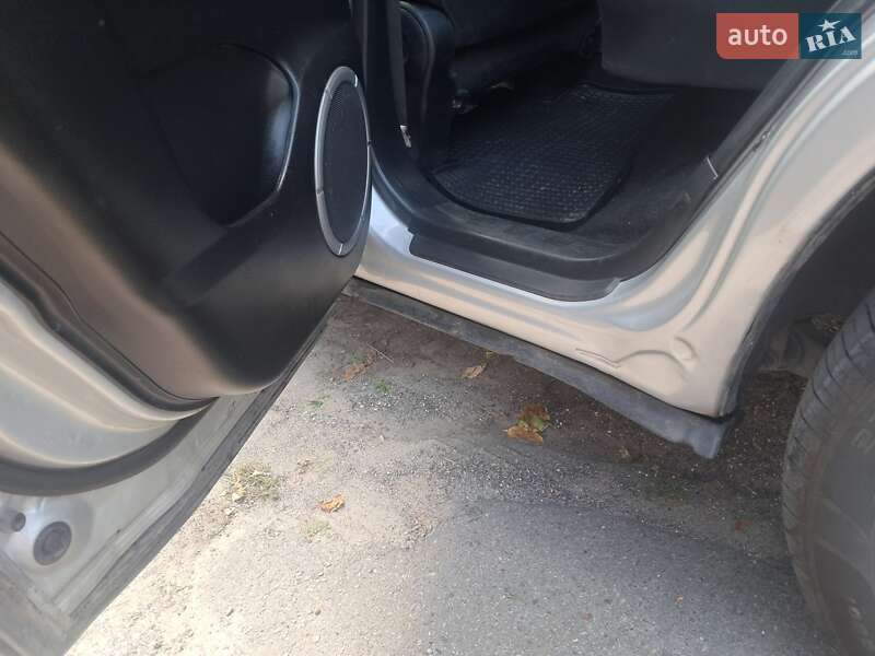 Внедорожник / Кроссовер Suzuki Grand Vitara 2006 в Хмельницком