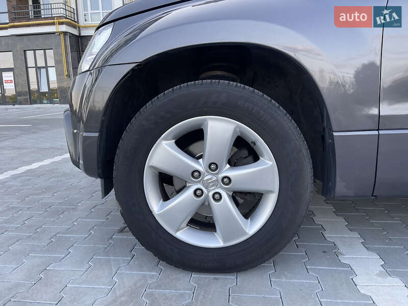 Внедорожник / Кроссовер Suzuki Grand Vitara 2008 в Ирпене