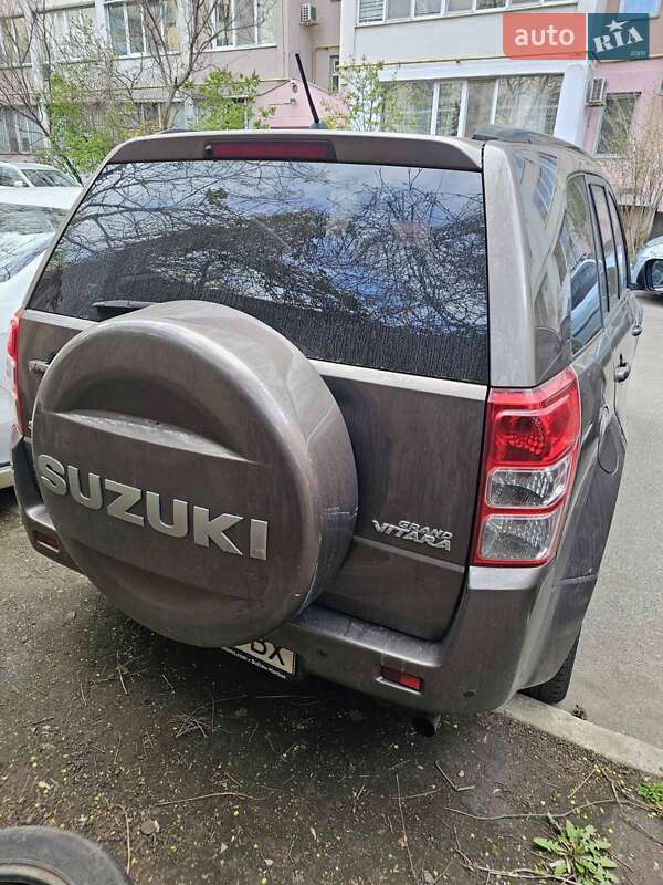 Внедорожник / Кроссовер Suzuki Grand Vitara 2016 в Киеве фото 4 Внедорожник / Кроссовер Suzuki Grand Vitara 2016 в Киеве