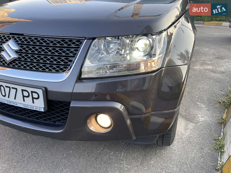 Внедорожник / Кроссовер Suzuki Grand Vitara 2008 в Ирпене