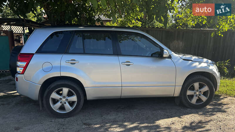 Внедорожник / Кроссовер Suzuki Grand Vitara 2008 в Киеве