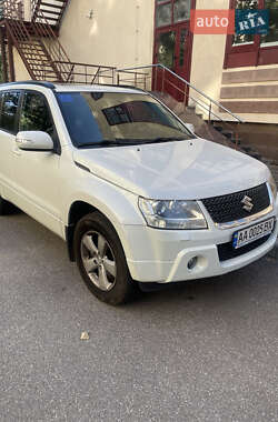 Внедорожник / Кроссовер Suzuki Grand Vitara 2010 в Киеве