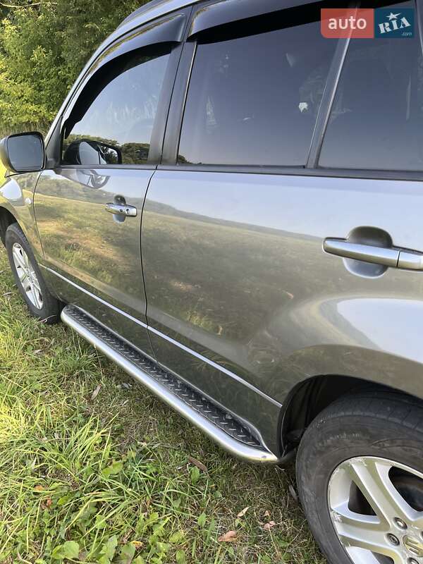 Внедорожник / Кроссовер Suzuki Grand Vitara 2007 в Мене