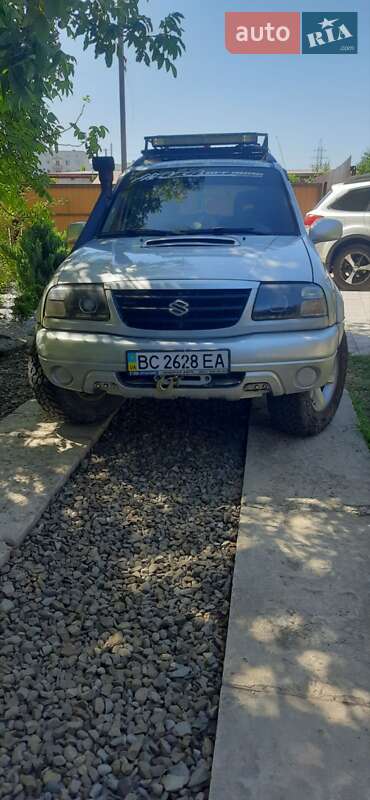 Позашляховик / Кросовер Suzuki Grand Vitara 2004 в Стрию