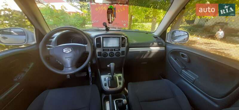 Позашляховик / Кросовер Suzuki Grand Vitara 2004 в Стрию