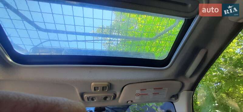 Позашляховик / Кросовер Suzuki Grand Vitara 2004 в Стрию