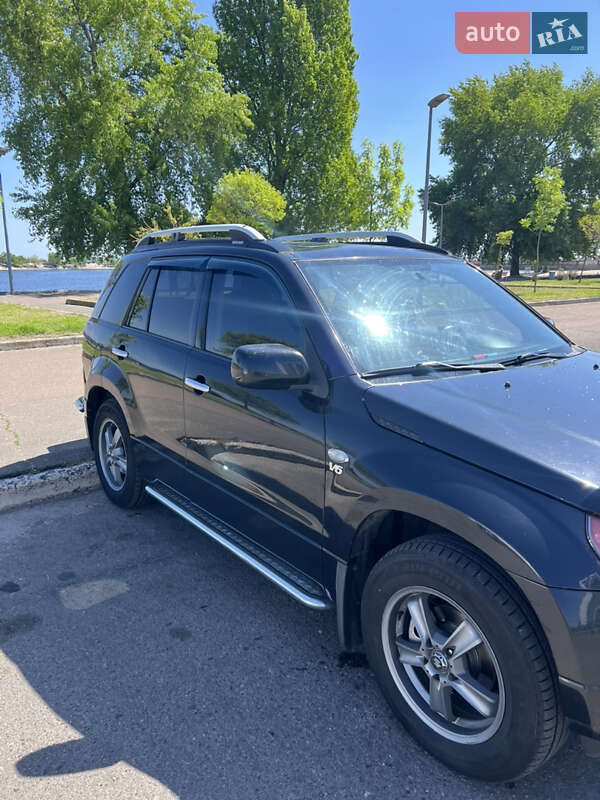 Внедорожник / Кроссовер Suzuki Grand Vitara 2006 в Черкассах фото 3 Внедорожник / Кроссовер Suzuki Grand Vitara 2006 в Черкассах