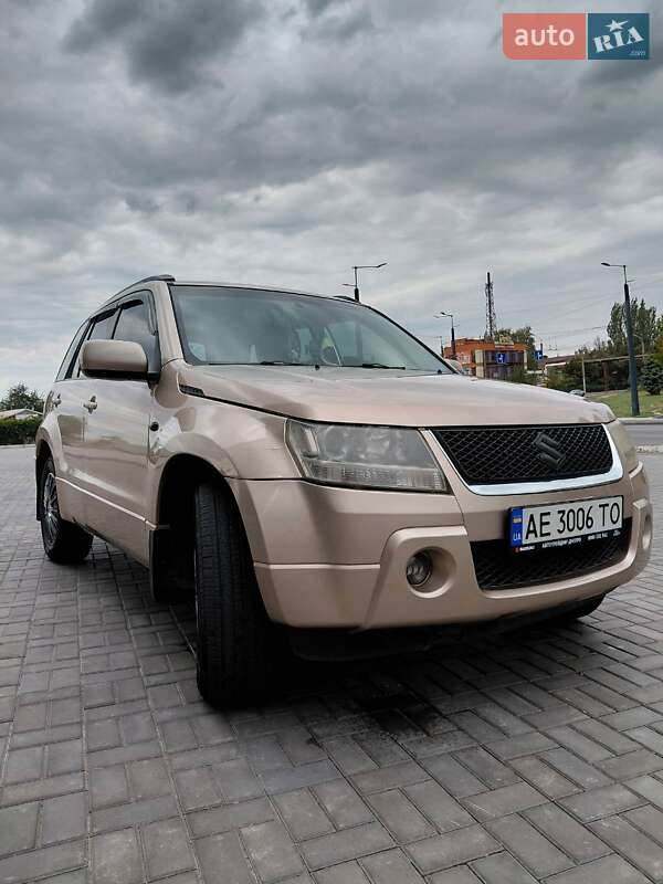 Внедорожник / Кроссовер Suzuki Grand Vitara 2006 в Днепре