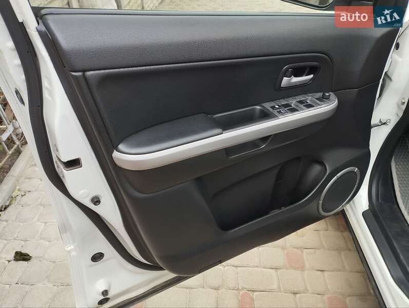 Внедорожник / Кроссовер Suzuki Grand Vitara 2008 в Харькове фото 20 Внедорожник / Кроссовер Suzuki Grand Vitara 2008 в Харькове