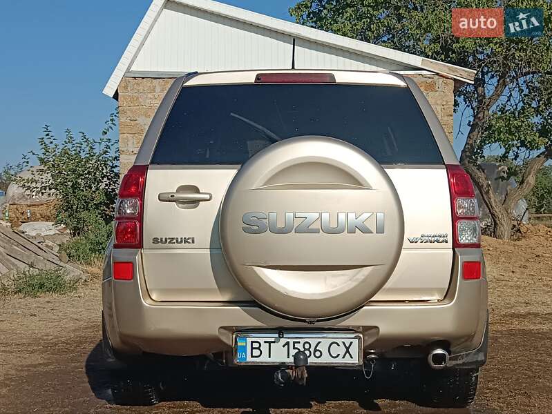 Внедорожник / Кроссовер Suzuki Grand Vitara 2008 в Херсоне
