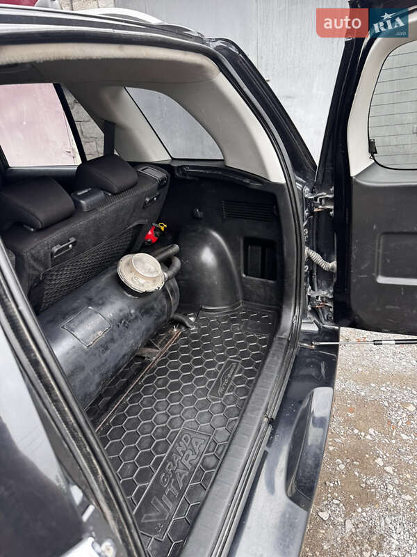 Внедорожник / Кроссовер Suzuki Grand Vitara 2010 в Городке фото 15 Внедорожник / Кроссовер Suzuki Grand Vitara 2010 в Городке