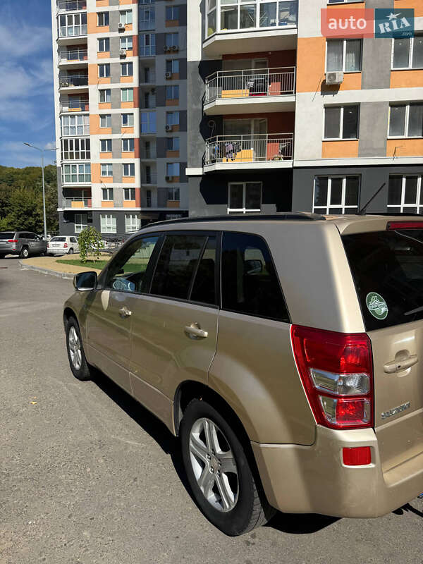 Позашляховик / Кросовер Suzuki Grand Vitara 2007 в Києві