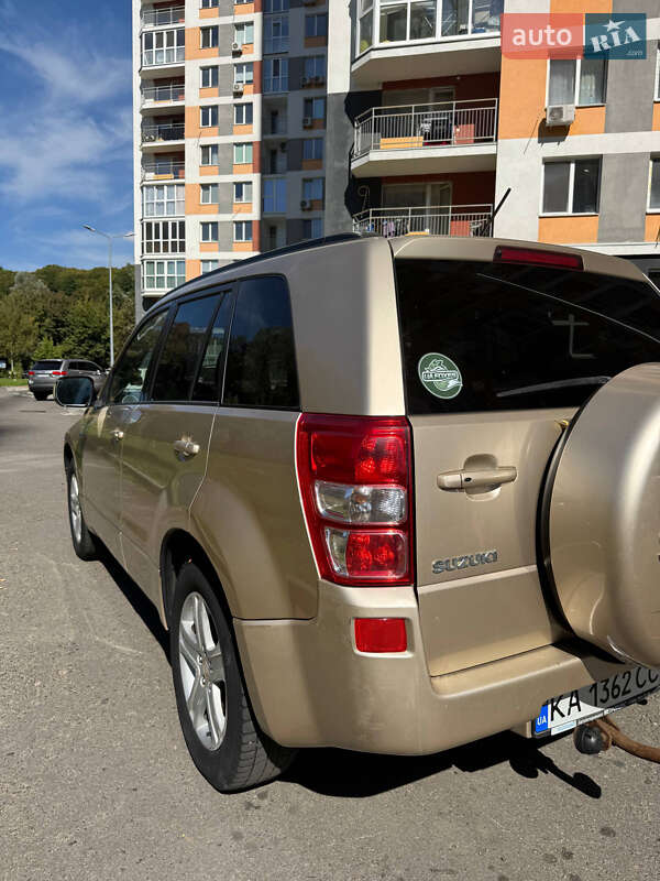 Позашляховик / Кросовер Suzuki Grand Vitara 2007 в Києві
