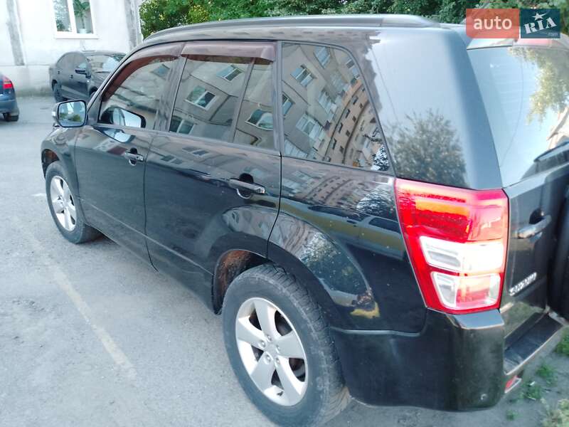 Внедорожник / Кроссовер Suzuki Grand Vitara 2010 в Хмельницком