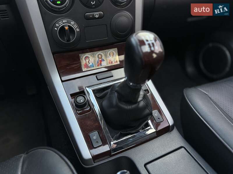 Внедорожник / Кроссовер Suzuki Grand Vitara 2006 в Киеве