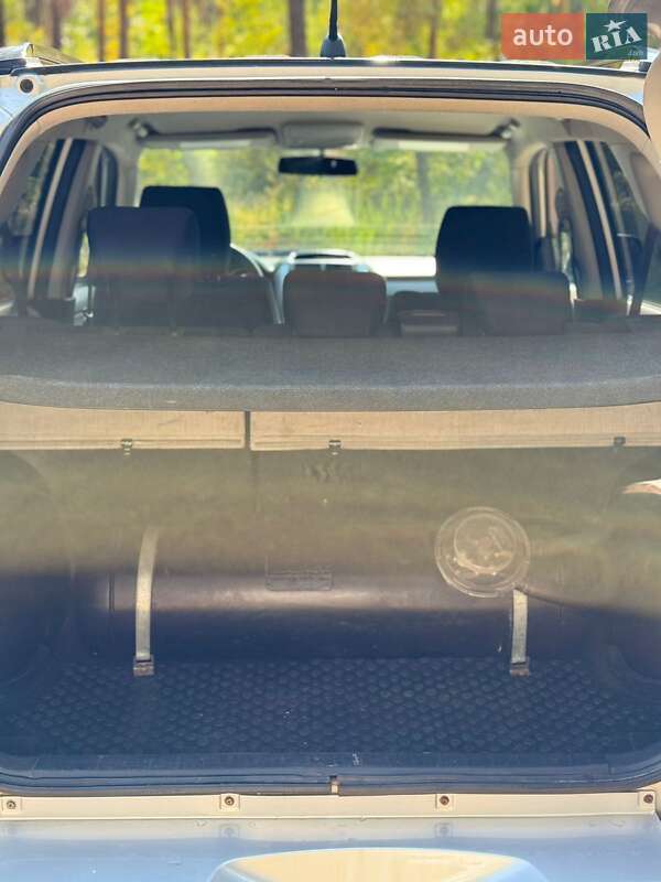 Позашляховик / Кросовер Suzuki Grand Vitara 2006 в Конотопі