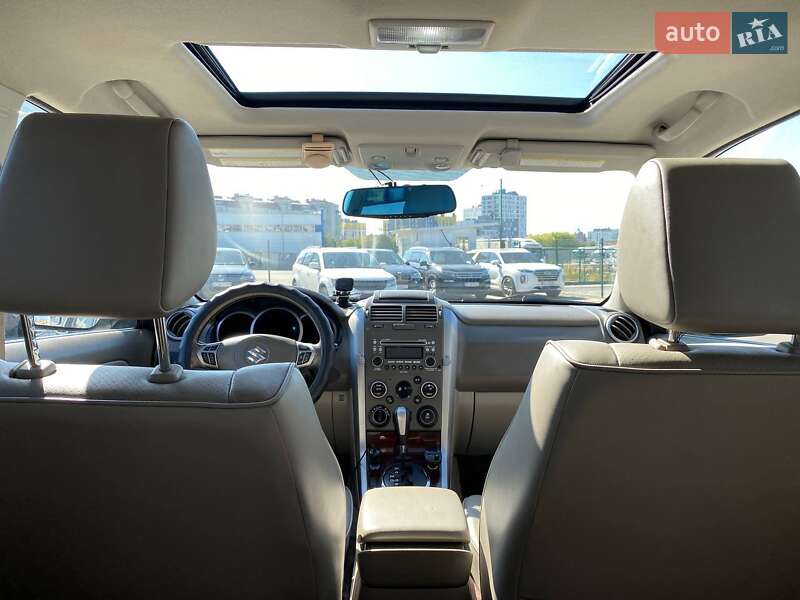 Внедорожник / Кроссовер Suzuki Grand Vitara 2011 в Львове
