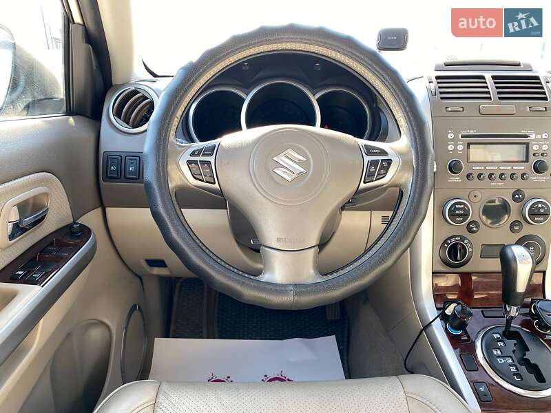 Внедорожник / Кроссовер Suzuki Grand Vitara 2011 в Львове